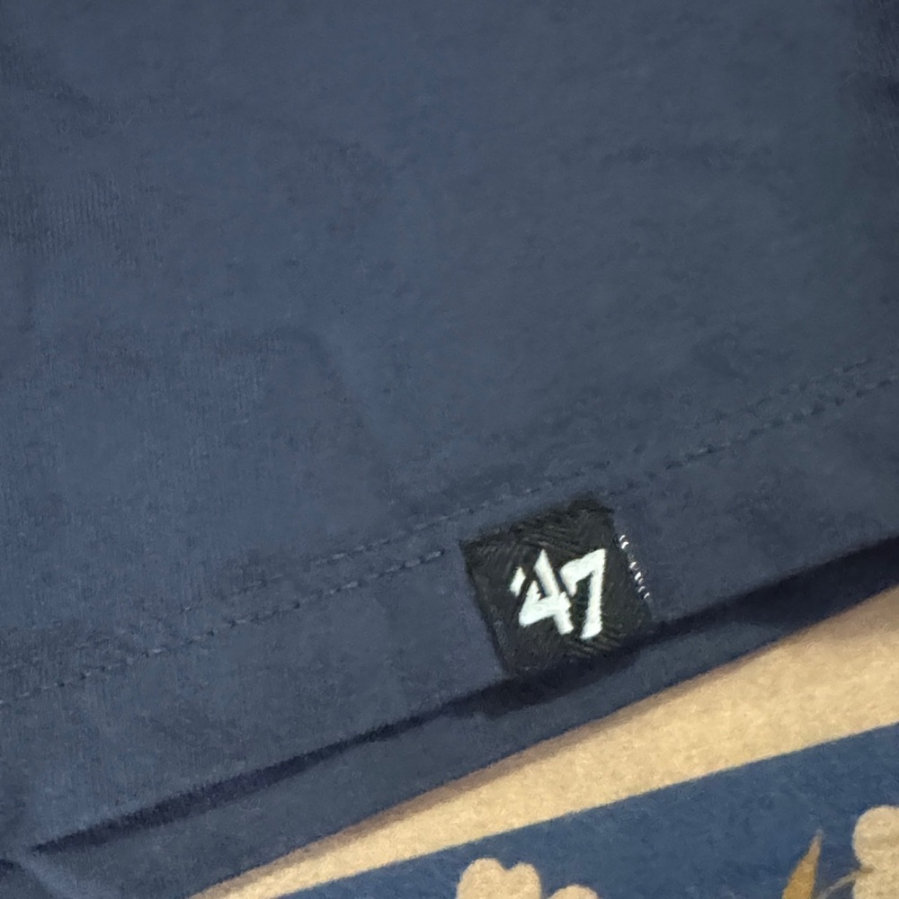 47 WVU Men’s Shirt M - Picture 4 of 4